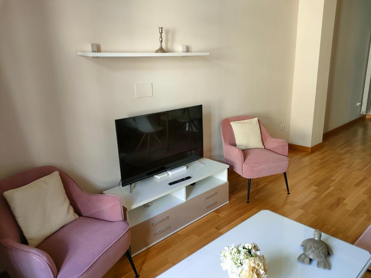 Nueva Del Santisimo Apartment *